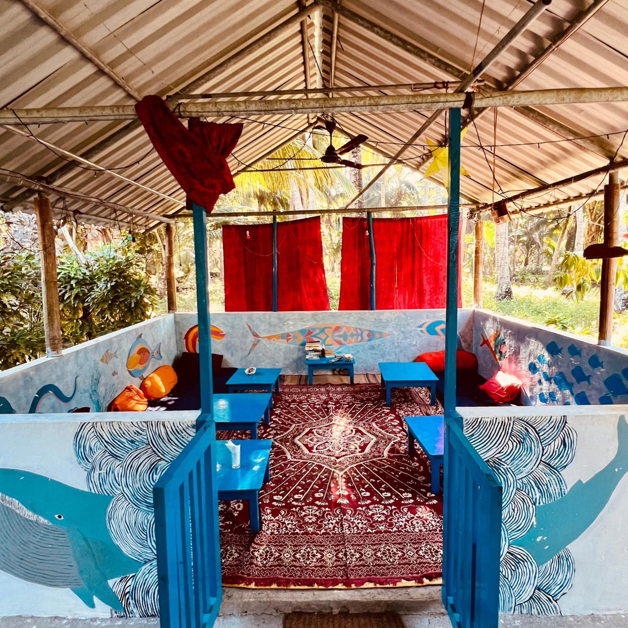 Blue Sea Restaurant & Bungalows Sitapur エクステリア 写真